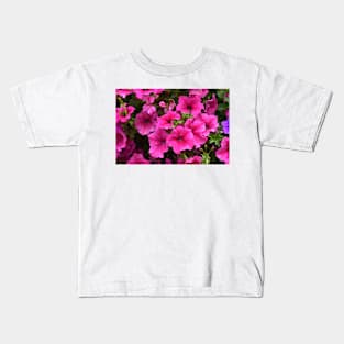 Real Beautiful Flowers outside Kids T-Shirt